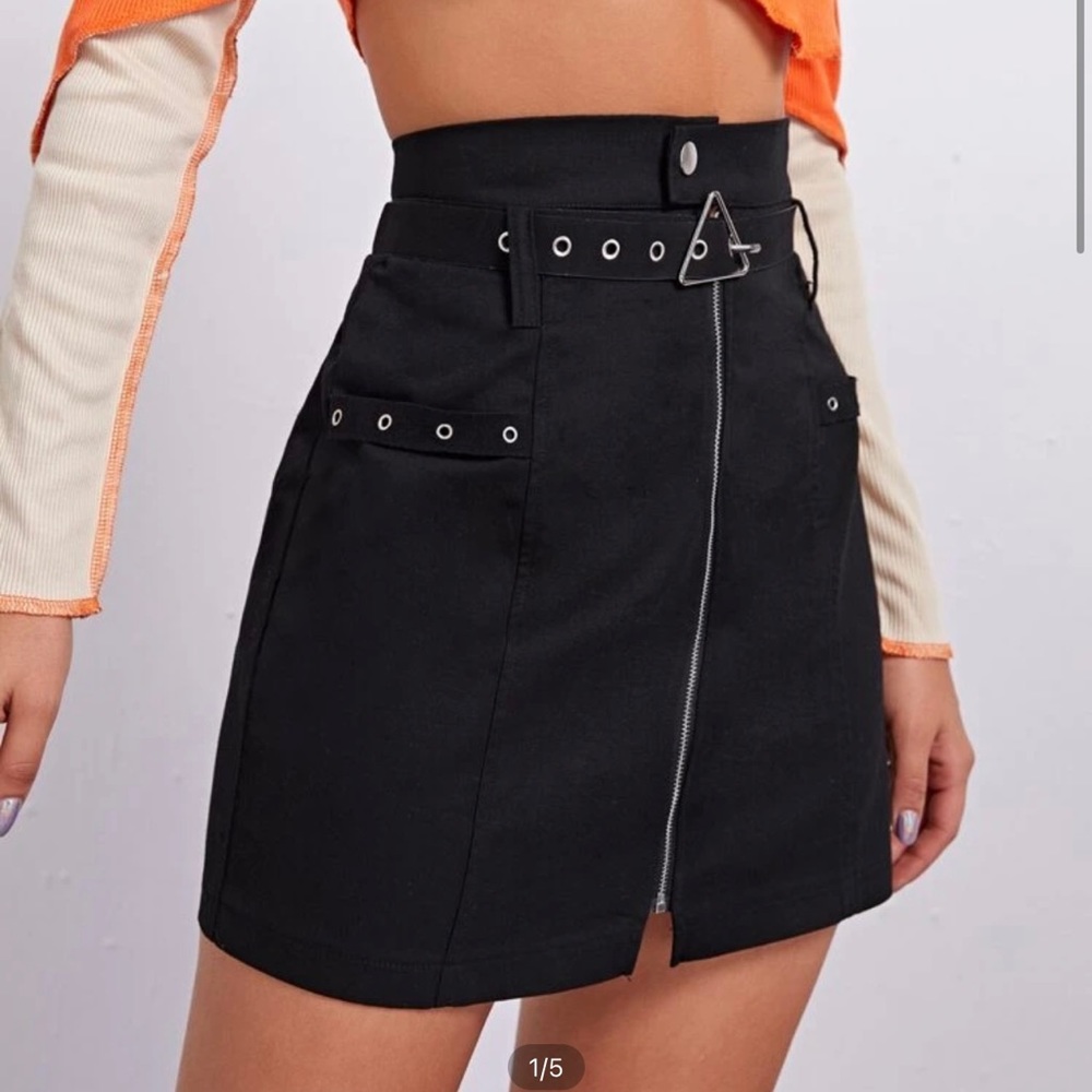 SHEIN Zip Up Belted Skirt